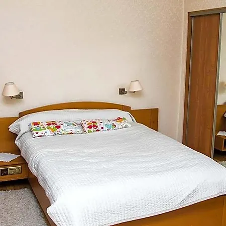 Hotel Daria Dworek Mysliwski 2*