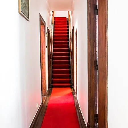 Daria Dworek Mysliwski Hotel 2*